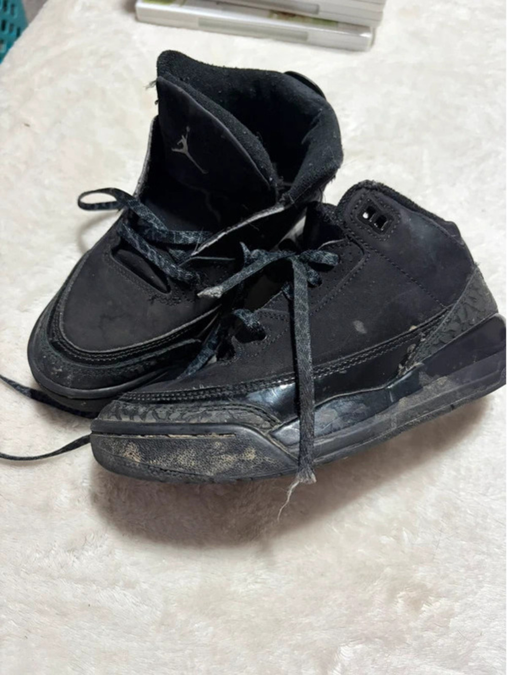 Air Jordan 3 Retro Black Cat Size 13C shoes